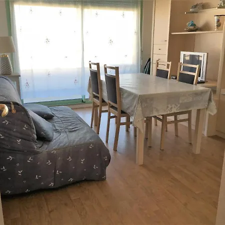 Apartment T2 A 2 Min De La Avec Parking Privatif A Fort-mahon - Fr-1-482-6 Fort-Mahon-Plage